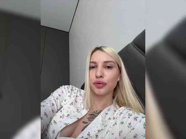 -Alexa-999- webcam