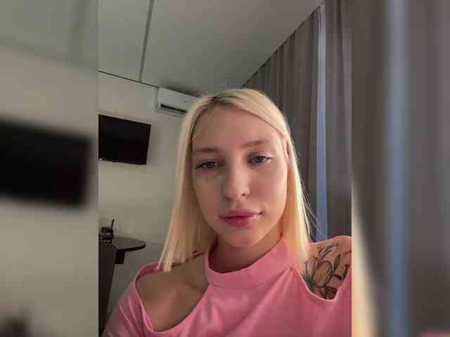 -Alexa-999- webcam