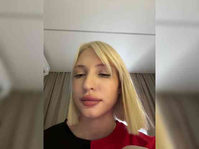 -Alexa-999- webcam