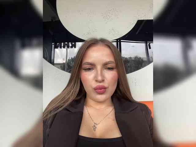 -Alexa-999- webcam