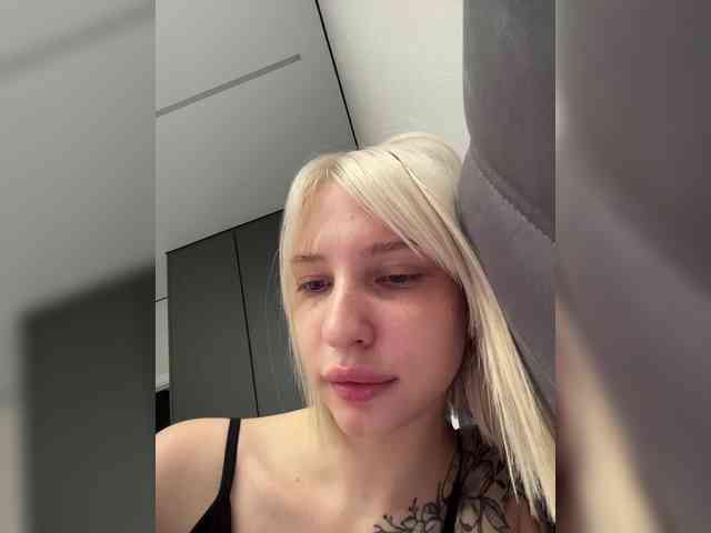 -Alexa-999- webcam