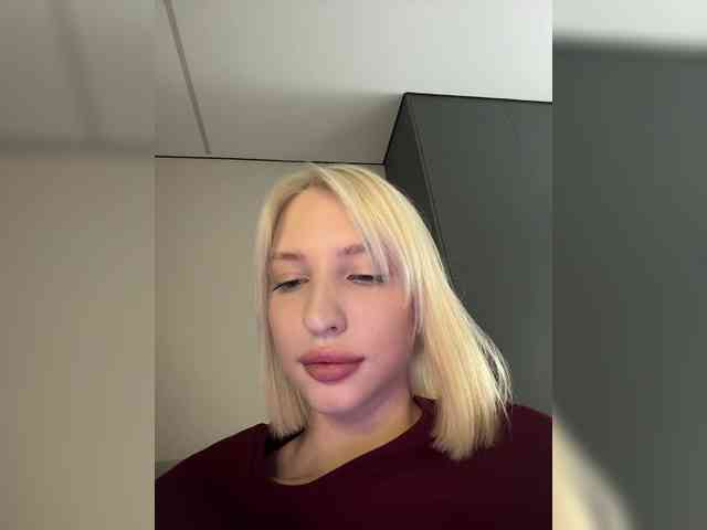 -Alexa-999- webcam