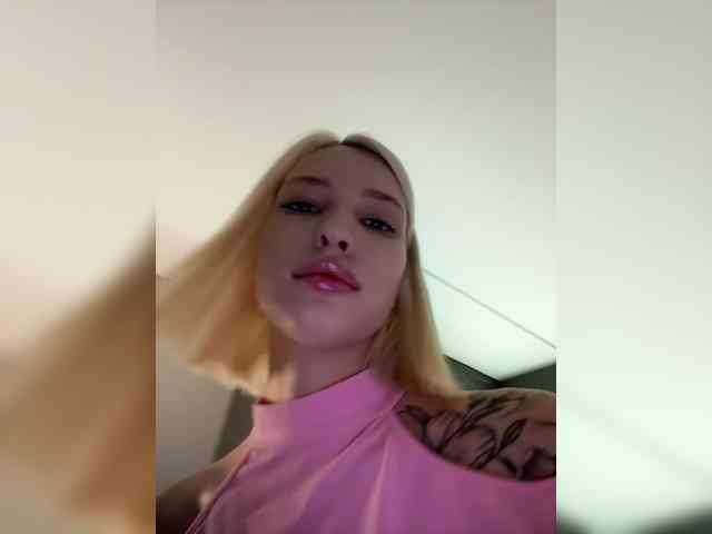 -Alexa-999- webcam
