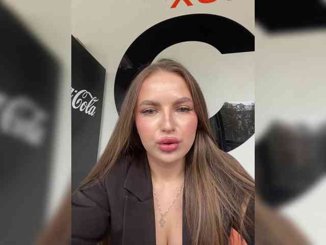 -Alexa-999- webcam