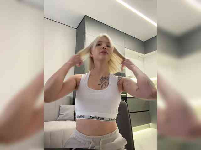live on cam KettyPretty25