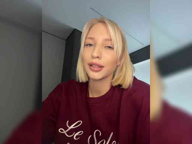 -Alexa-999- webcam