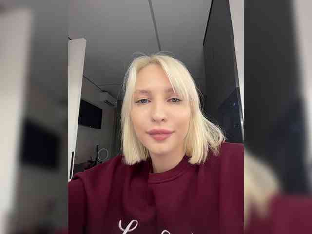 -Alexa-999- webcam