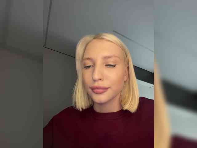 -Alexa-999- webcam