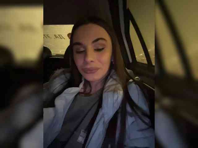 EvgeniyQWE55a Live Webcam on BongaCams