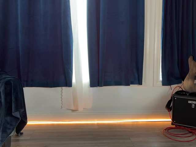 2CP — Hi! Toys in full private!Lovense works from 2 tokens.My favorites: 100-Fireworks, 69-Pulse, 66-Wave, 21-Random, 10-EarthquakeLovens control 1001