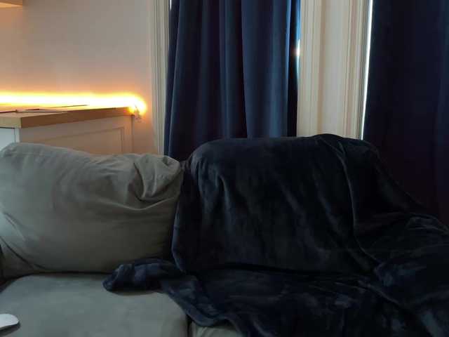 2CP's BongaCams show and profile