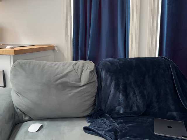 2CP's BongaCams show and profile