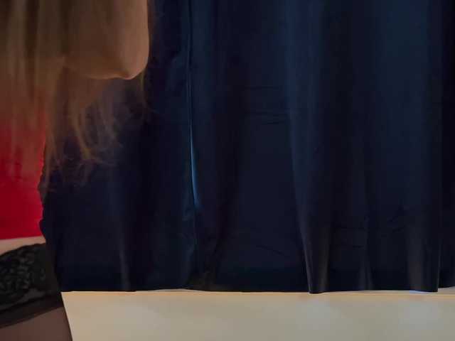 2CP's BongaCams show and profile