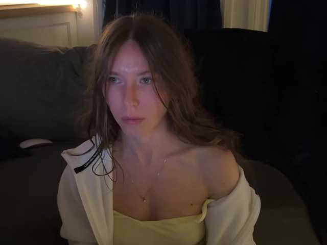 2CP's BongaCams show and profile