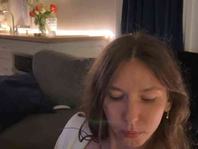 2CP Live Webcam on BongaCams