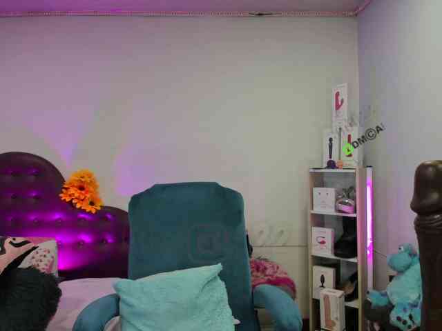 kimilaly webcam