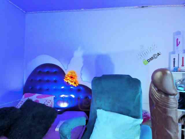 kimilaly webcam