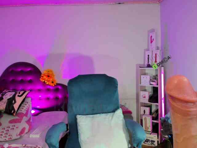 kimilaly webcam