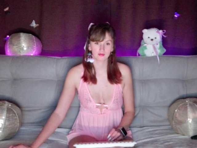 BADmoms Live Cam on BongaCams