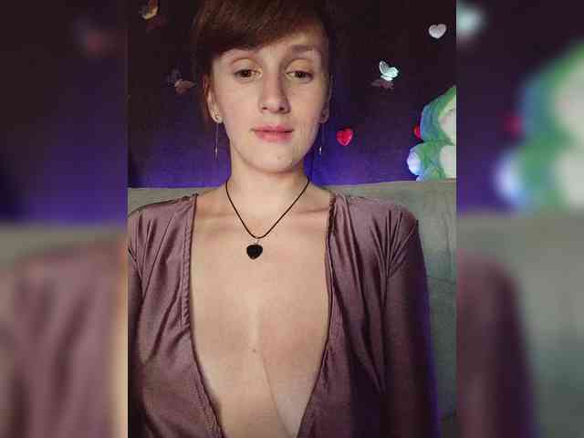 amateur nude cam BADmoms
