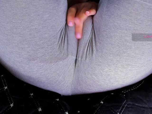 Kira-Kell from BongaCams is Freechat