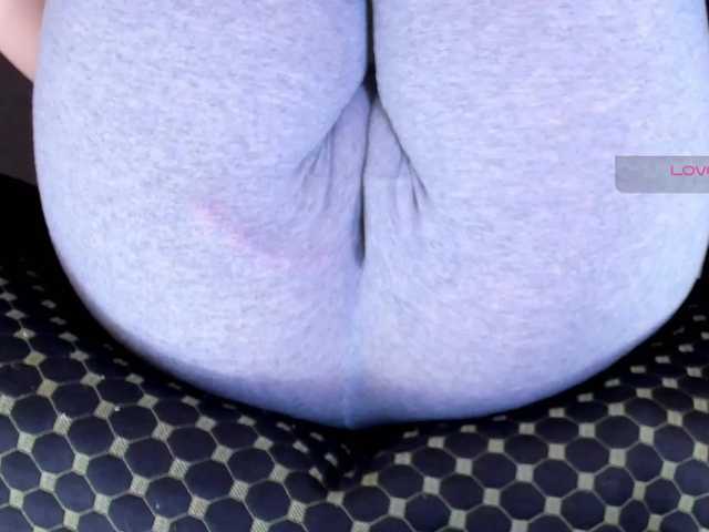 Kira-Kell's BongaCams show and profile