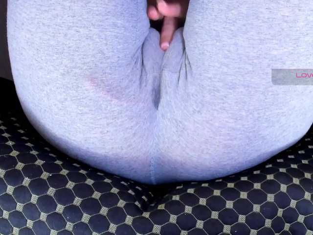 Kira-Kell's BongaCams show and profile