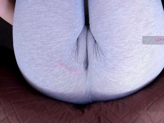 Kira-Kell's BongaCams show and profile