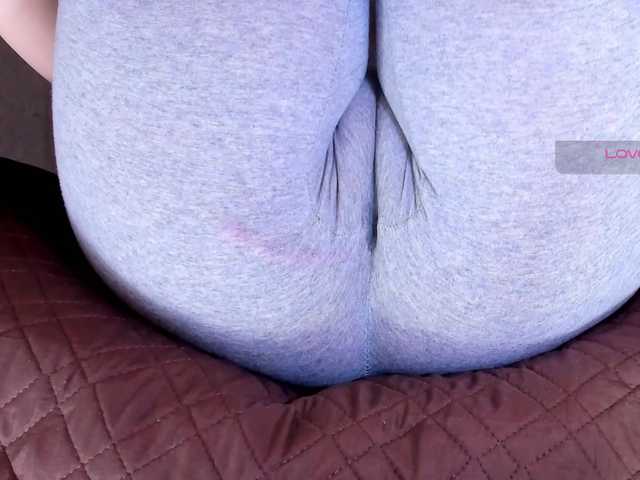 Kira-Kell's BongaCams show and profile