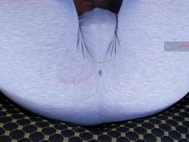 Kira-Kell's BongaCams show and profile