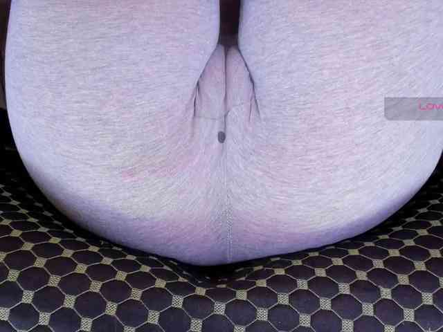 Kira-Kell Live Webcam on BongaCams