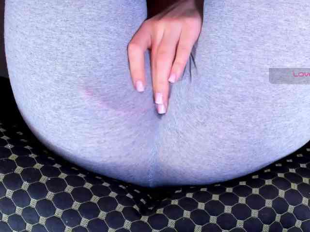 Kira-Kell Live Webcam on BongaCams