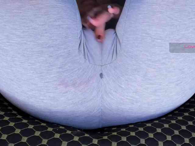 Kira-Kell Live Webcam on BongaCams