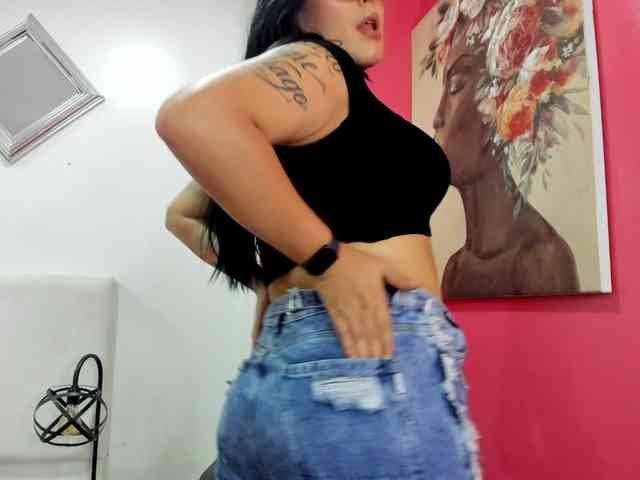 naty-pink Live Webcam on BongaCams