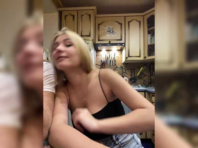 -Breid-1 Live Webcam on BongaCams