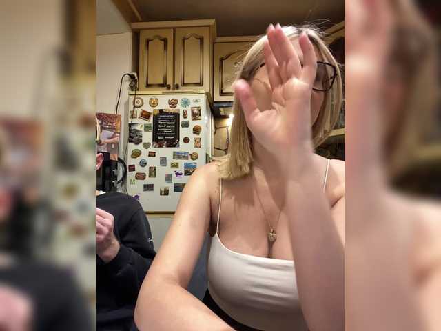 -Breid-1's BongaCams profile