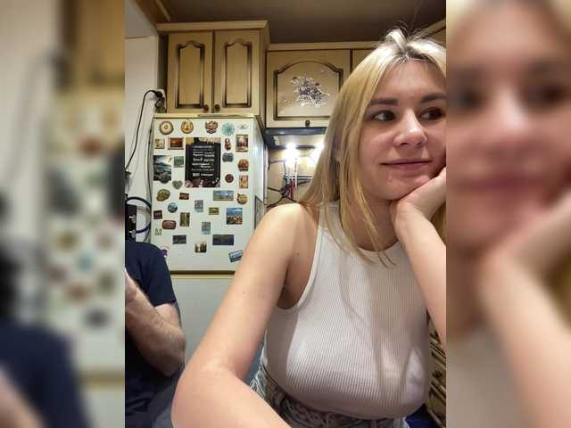 -Breid-1's BongaCams show and profile