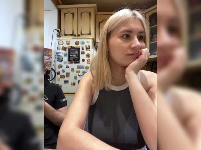 -Breid-1's BongaCams show and profile