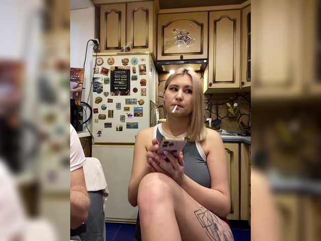 -Breid-1's BongaCams profile