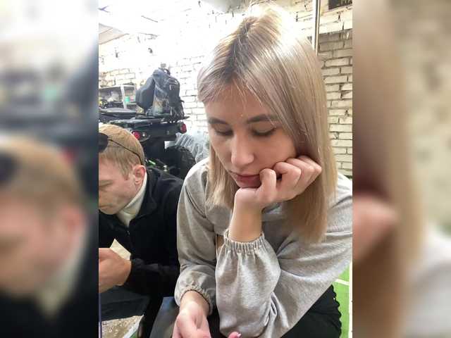 -Breid-1's BongaCams profile