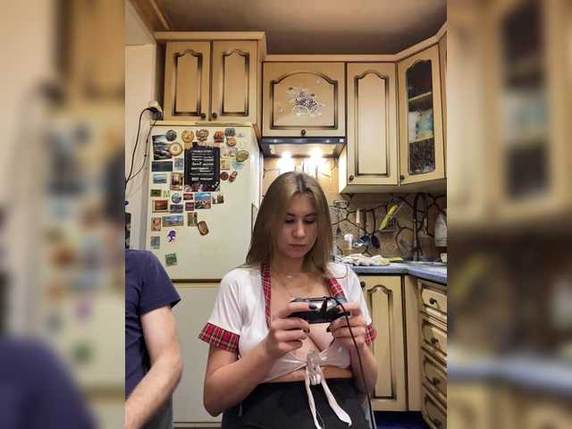 -Breid-1 Live Webcam on BongaCams