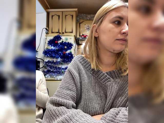 -Breid-1's BongaCams show and profile