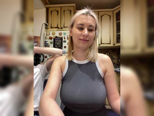 -Breid-1's BongaCams profile