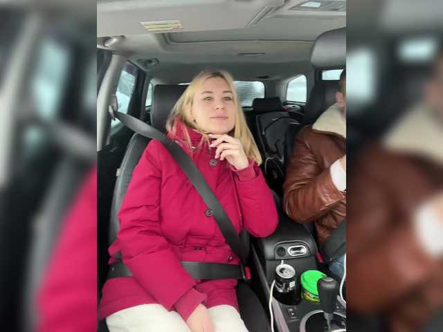 -Breid-1's BongaCams show and profile