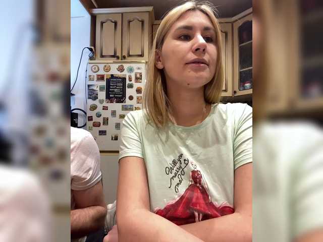 -Breid-1's BongaCams show and profile