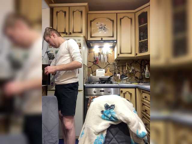 -Breid-1's BongaCams show and profile