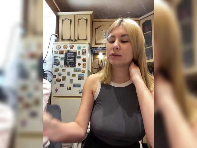 -Breid-1's BongaCams show and profile