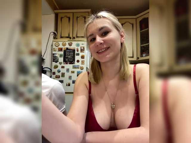 -Breid-1's BongaCams show and profile