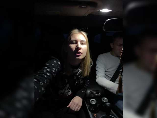 -Breid-1's BongaCams show and profile