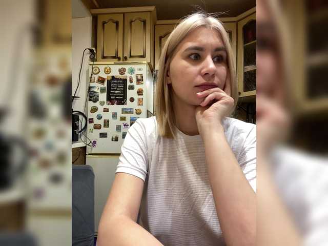 -Breid-1's BongaCams show and profile